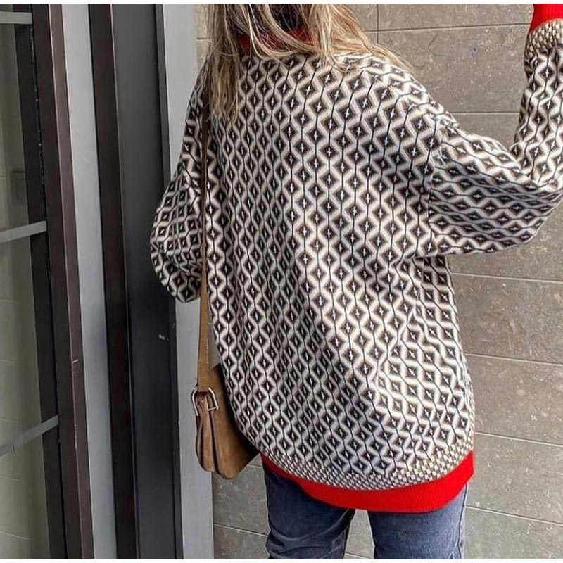 Cardigan Tricot Xadrez Com Botões Annie — vista lateral