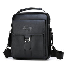 Bolsa JEEP em Couro Bag Masculina de Ombro com Fecho Metal